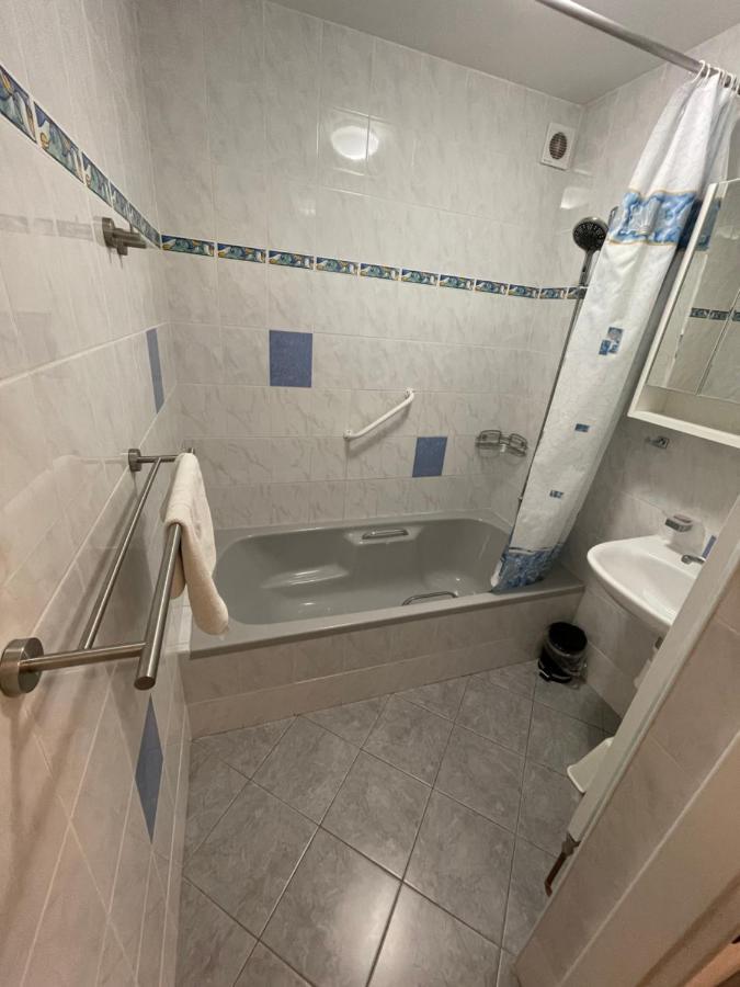 Maxovo Kralovstvi Apartment Rovensko pod Troskami Luaran gambar
